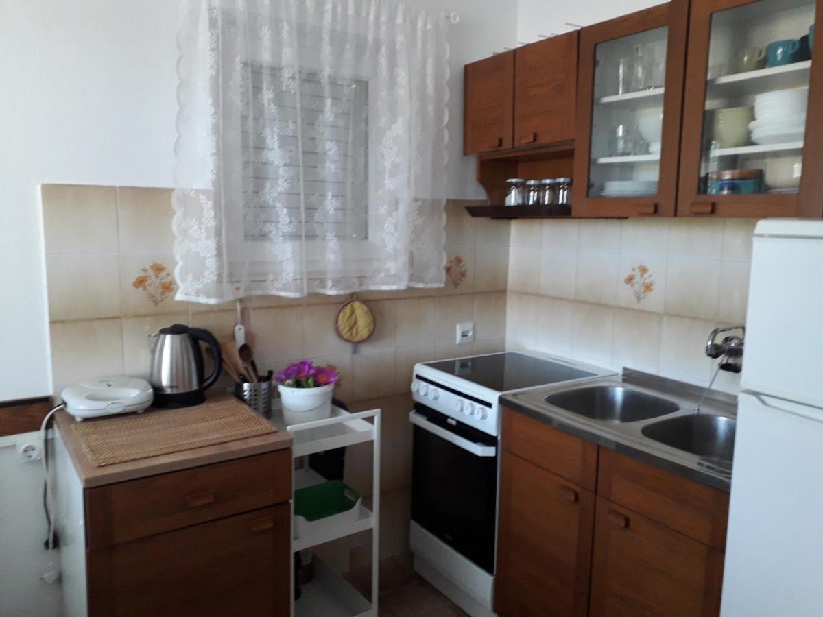 Holiday Home Новалья Экстерьер фото
